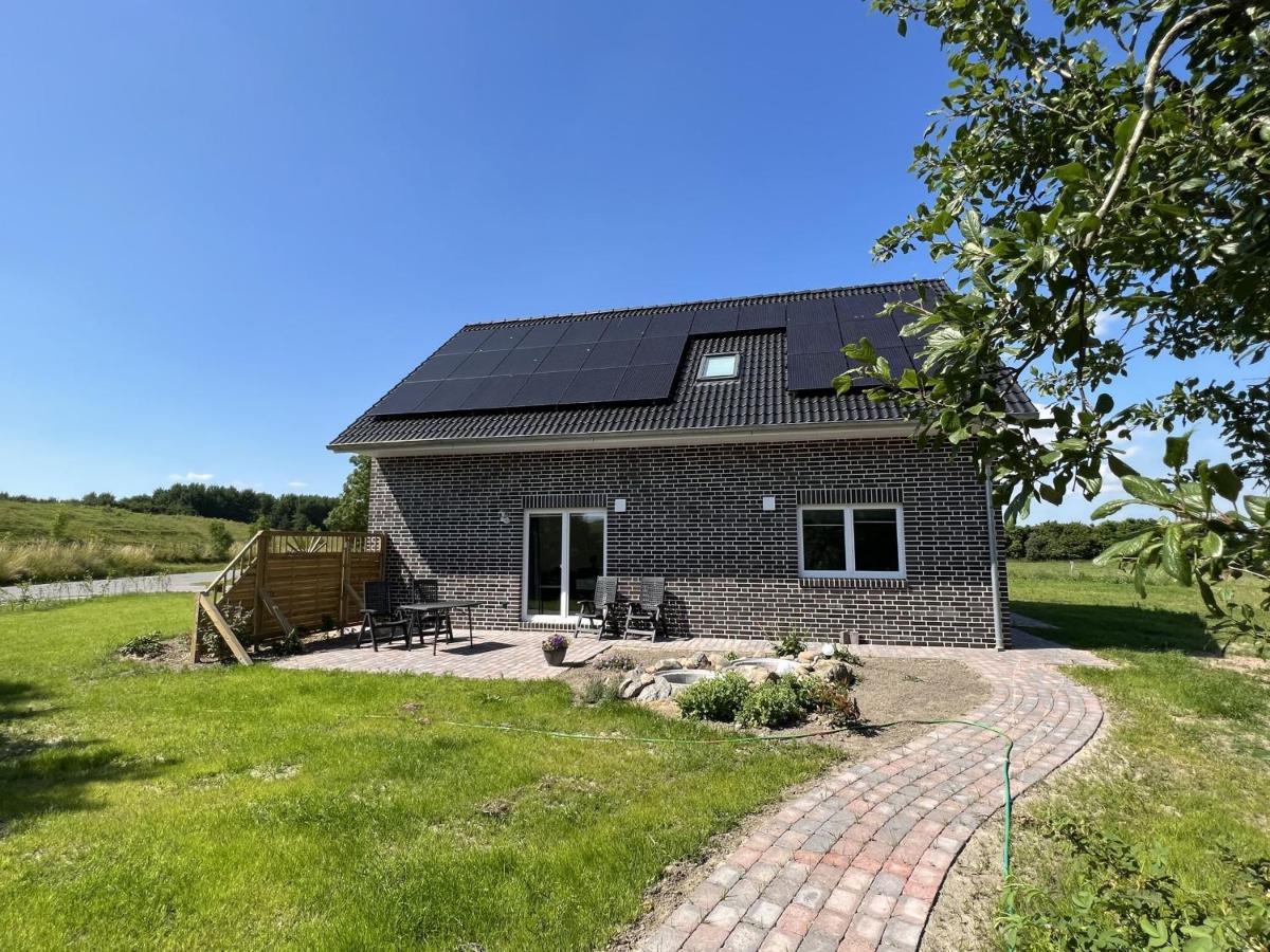 Ferienwohnungen Ebbe Und Flut - Niedrigenergiehaus Elpersbuttel Exterior photo